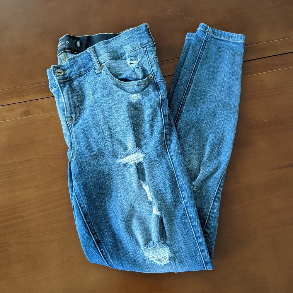 Torrid Bombshell Skinny Size 14 tall